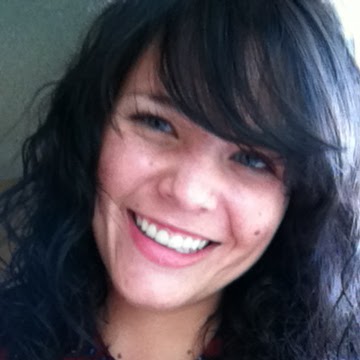 Amy Bates Photo 39