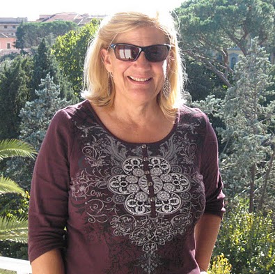 Martha Green Photo 12