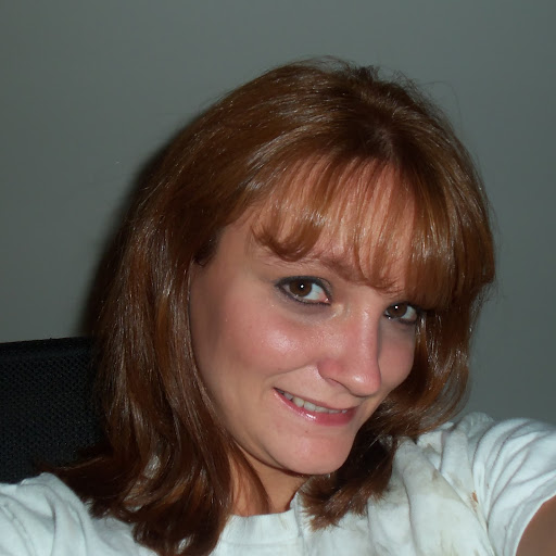 Roberta Wilson Photo 27
