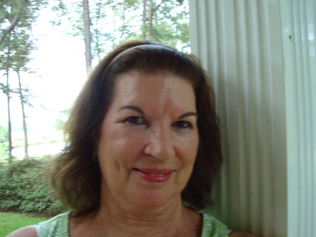 Beth Richardson Photo 10