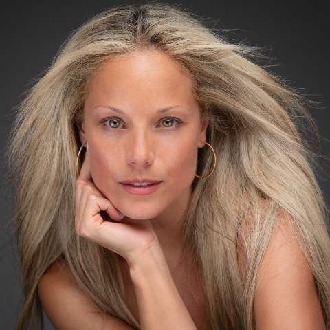 Lisa Colbert Photo 23