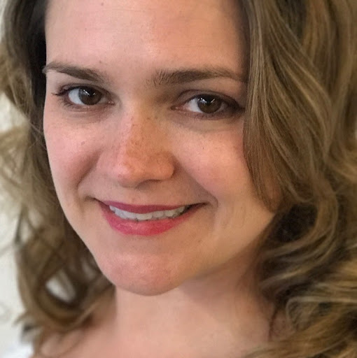 Erin Hart Photo 19