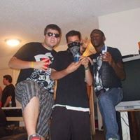 Logan Davis Photo 46