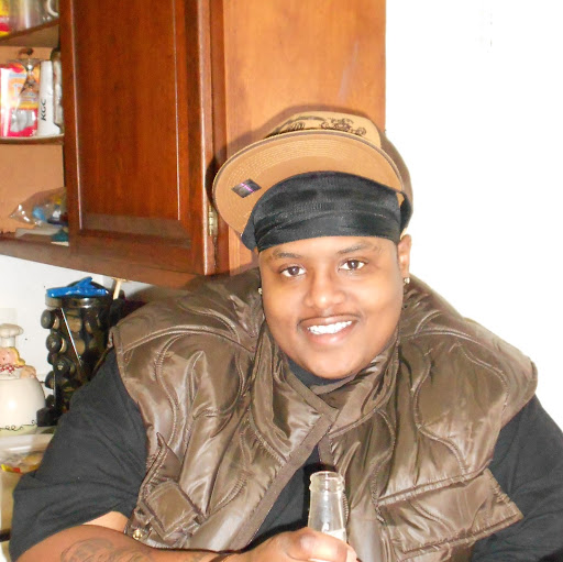 Sherry Spencer Photo 37