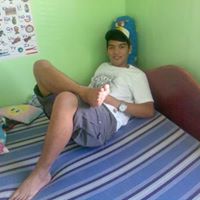 Bryan Robles Photo 38