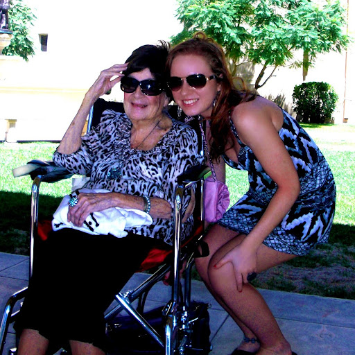 Shannon Carvalho Photo 7