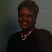 Evelyn Simmons Photo 11