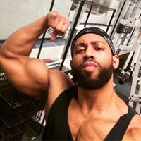Derrick Simmons Photo 17