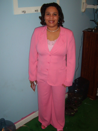 Sandra Lewis Photo 28