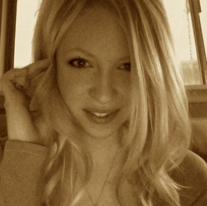 Kayla Johnson Photo 10