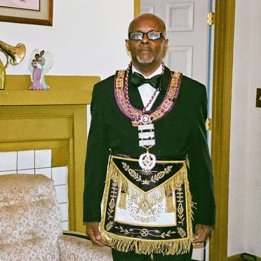 Gregory Rice Photo 13