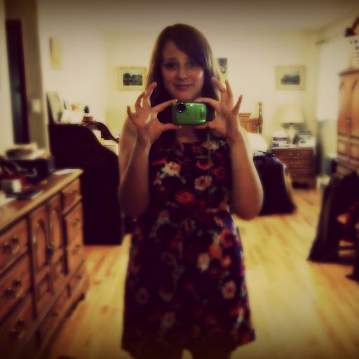 Emily Bray Photo 33