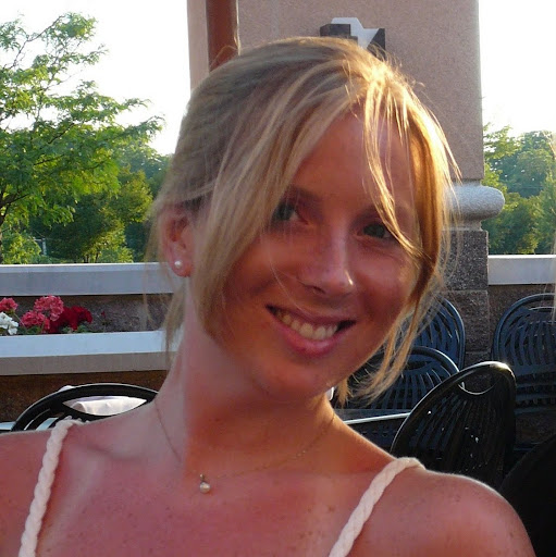Michelle Larkin Photo 7