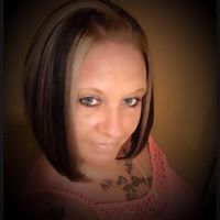 Amy Crothers Photo 4