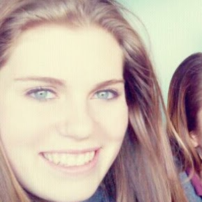 Caroline Riley Photo 4