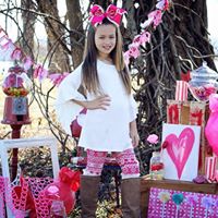 Sarah Morris Photo 36