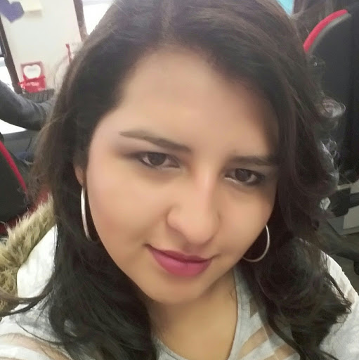 Sandra Guerrero Photo 26