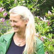 Ursula Kramer Photo 13