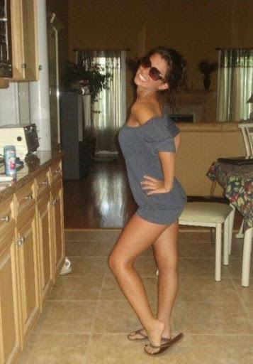 Aylin Castro Photo 9