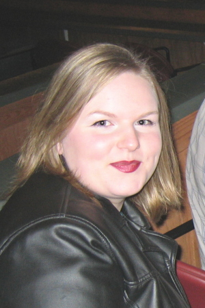 Melanie Roberts Photo 17