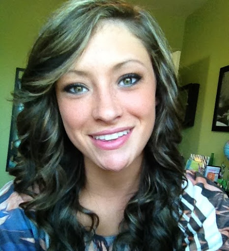 Lauren Melton Photo 42