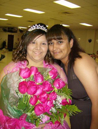 Veronica Gonzalez Photo 30