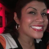 Vanessa Morales Photo 33