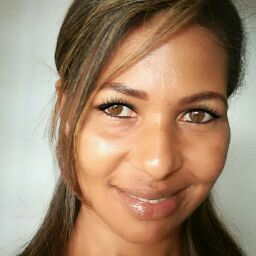 Maria Costa Photo 12
