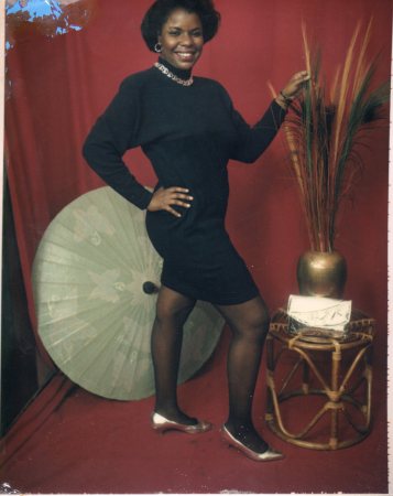 Annette Williams Photo 41