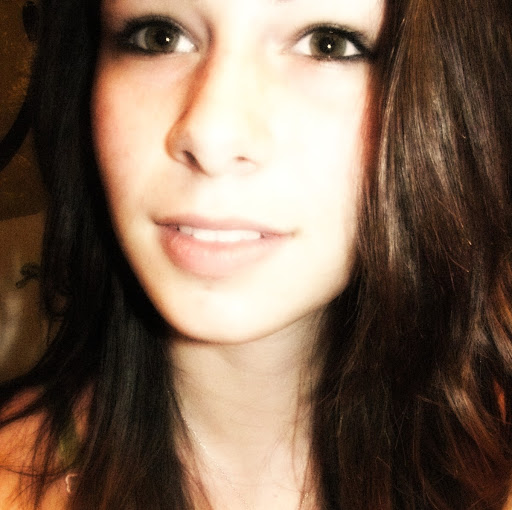 Victoria Baxter Photo 8