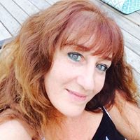 Christine Huston Photo 15
