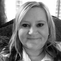 Stephanie Bowman Photo 29