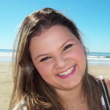 Michele Miranda Photo 28