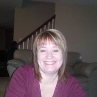Lisa Hilliard Photo 17