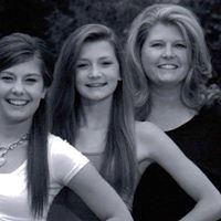 Molly Hudgins Photo 5