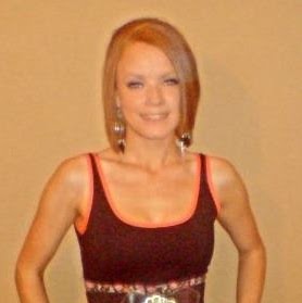 Elizabeth Griffiths Photo 9