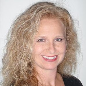 Liz Schaefer Photo 28
