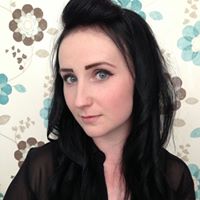 Victoria Halley Photo 13