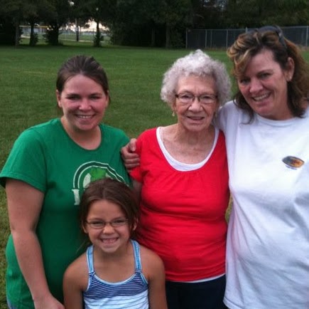 Wanda Conrad Photo 12