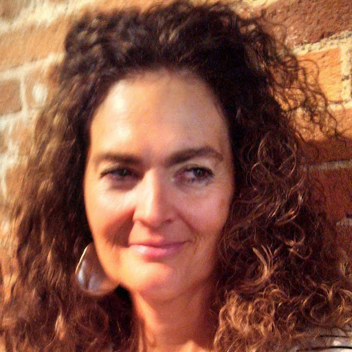 Allison Gore Photo 17
