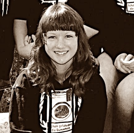 Theresa Martin Photo 10