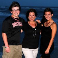 Julie Busch Photo 29