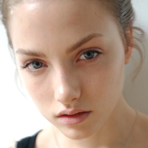 Jenny Macarthur Photo 10