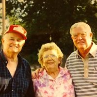 Linda Haley Photo 18