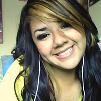 Angela Munoz Photo 25