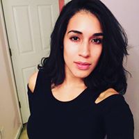 Stephanie Acevedo Photo 7