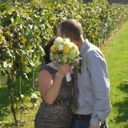 Anne Myers Photo 11