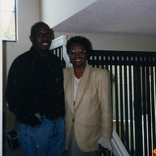 Bernard Peters Photo 5
