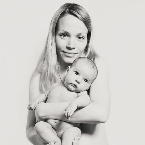 Heather Armstrong Photo 22