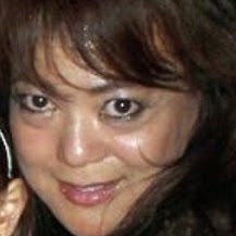 Christina Gilbert Photo 33
